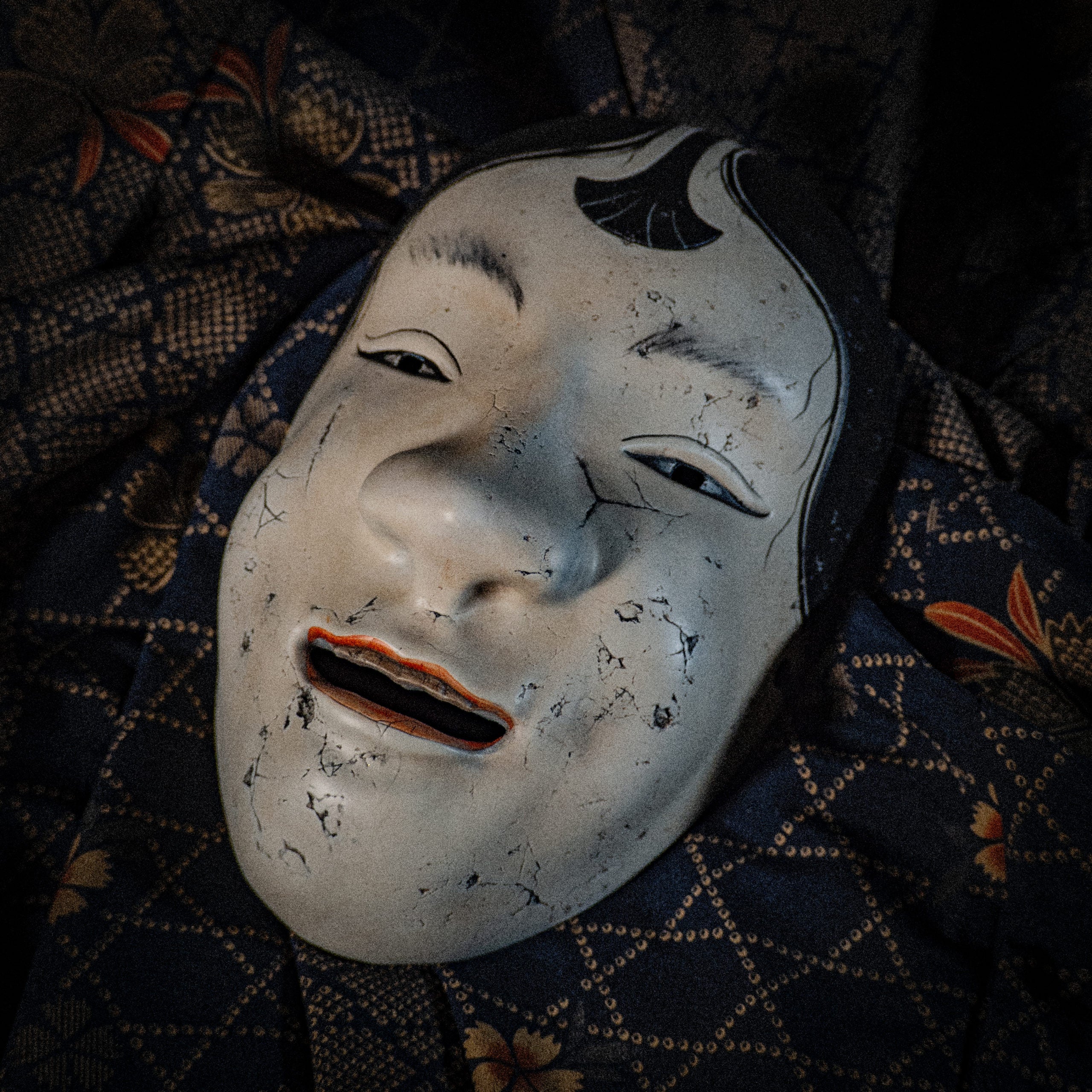 Masque kasshiki délabré Mini/Moyen/Grand