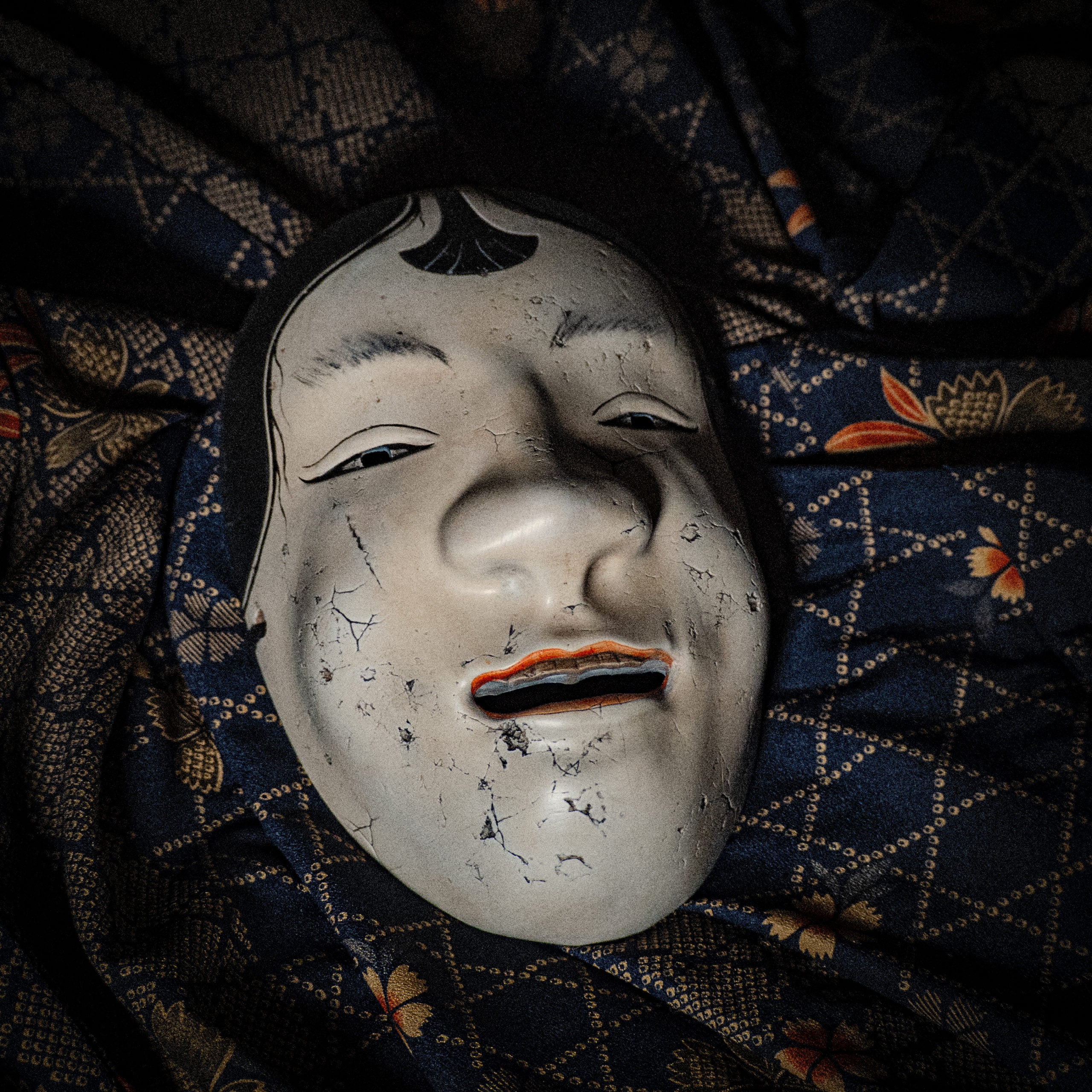 Masque kasshiki délabré Mini/Moyen/Grand