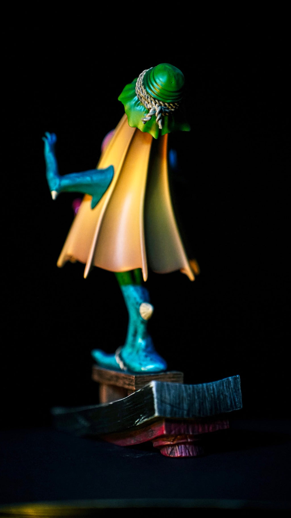 Artoys Kasa-Obake limited edition