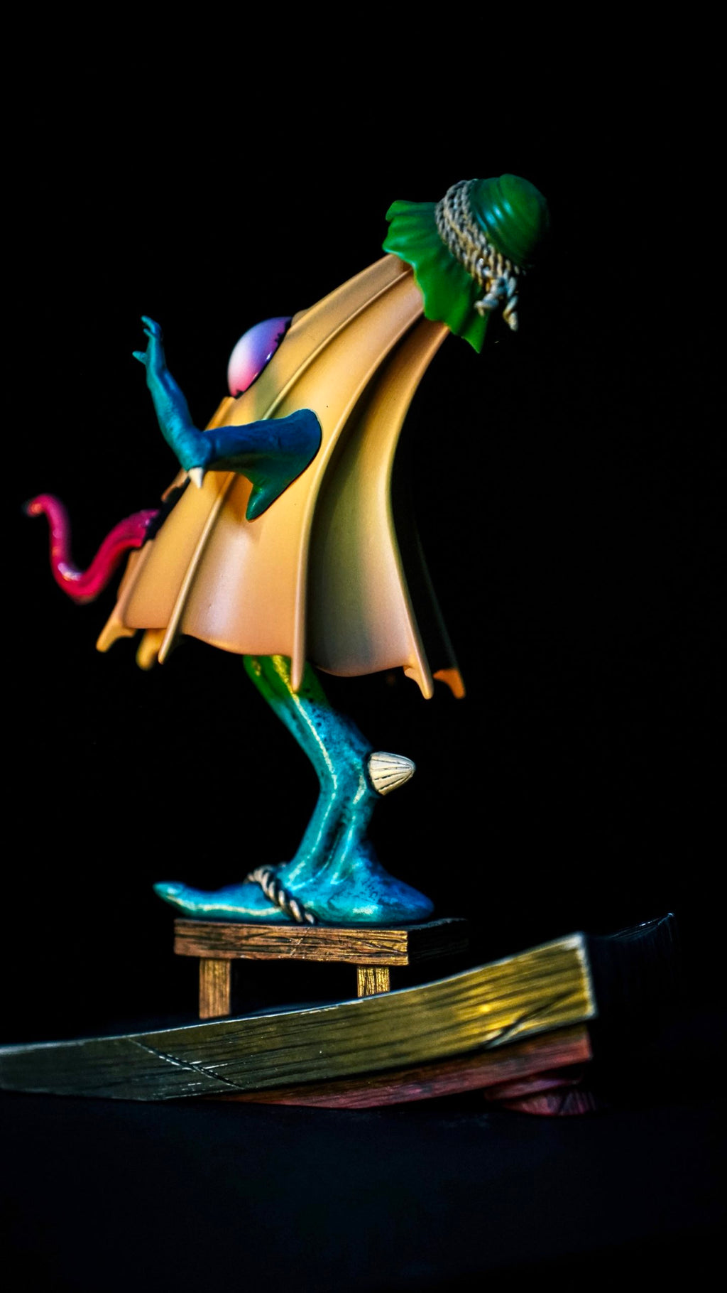 Artoys Kasa-Obake limited edition