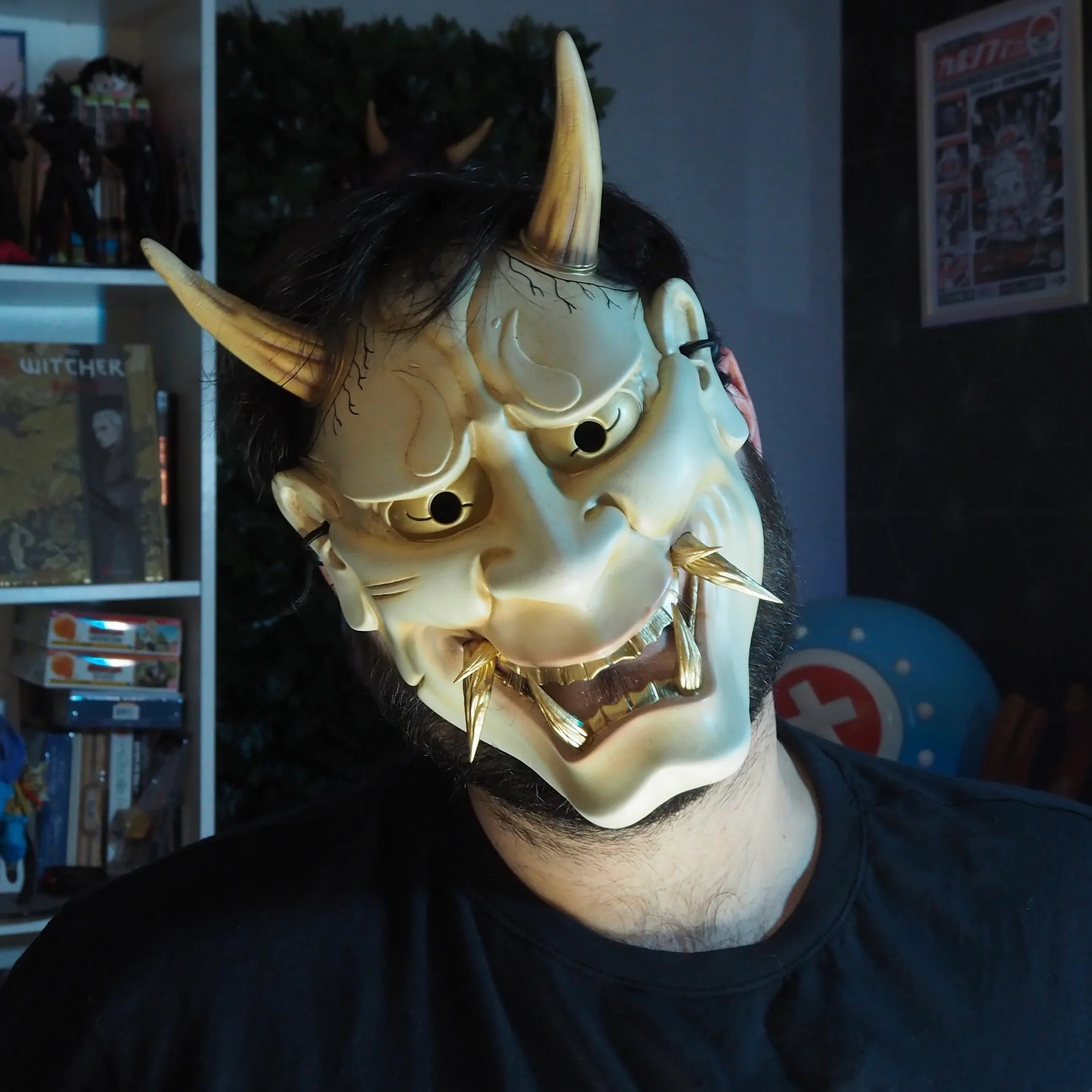 masque hannya japonais blanc artisanal kogei
